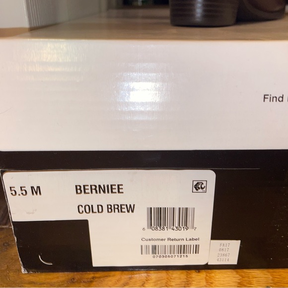 Brown Leather ALFANI Riding Boots - Size 5.5 M - Picture 13 of 13